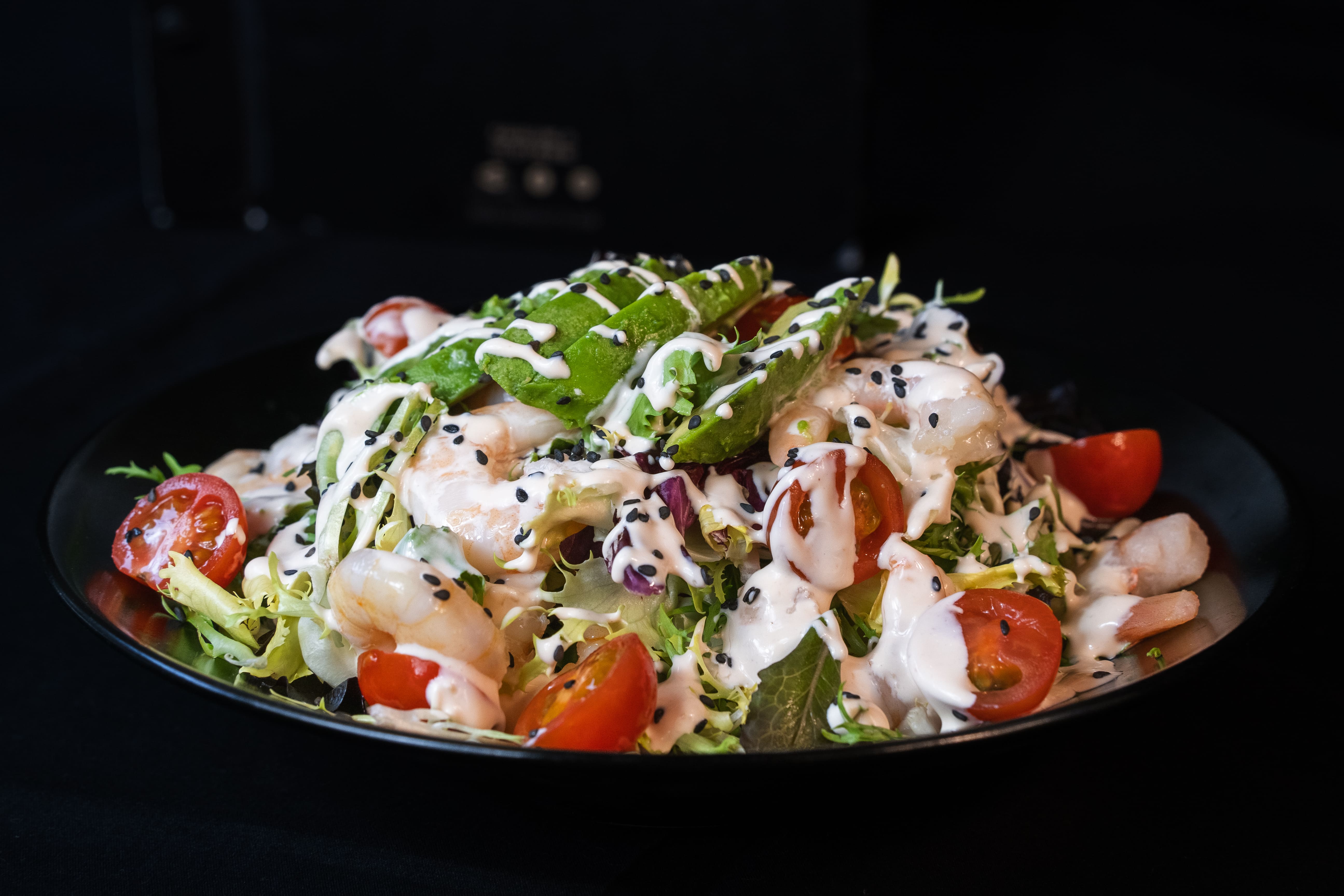 ENSALADA AGUACATE Y GAMB